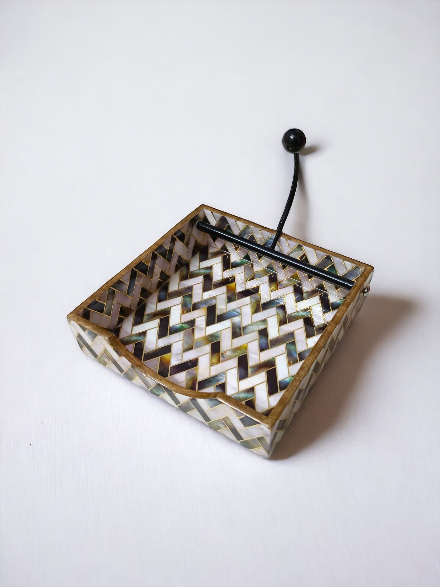 Premium Quality Tissue Holder LD-304